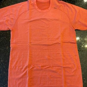 Men Lululemon metal vent tech - crew - M